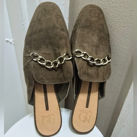 New Directions Suede Olive Green Clog Mules Sandal Women's Size 10 🌴 - Picture 7 of 9